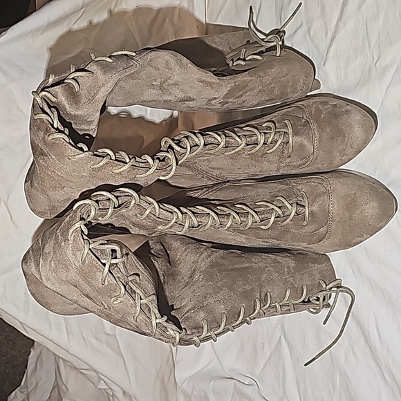 Wild Diva Tall Taupe Boot - Picture 8 of 13